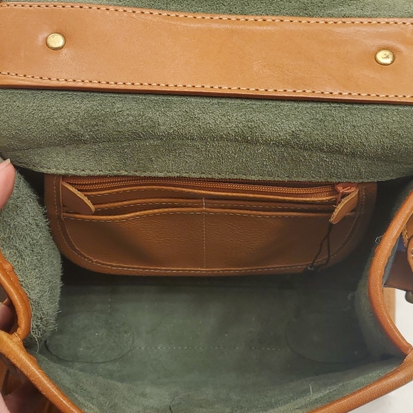 VINTAGE DOONEY AND BOURKE PURSE - Picture 6 of 6